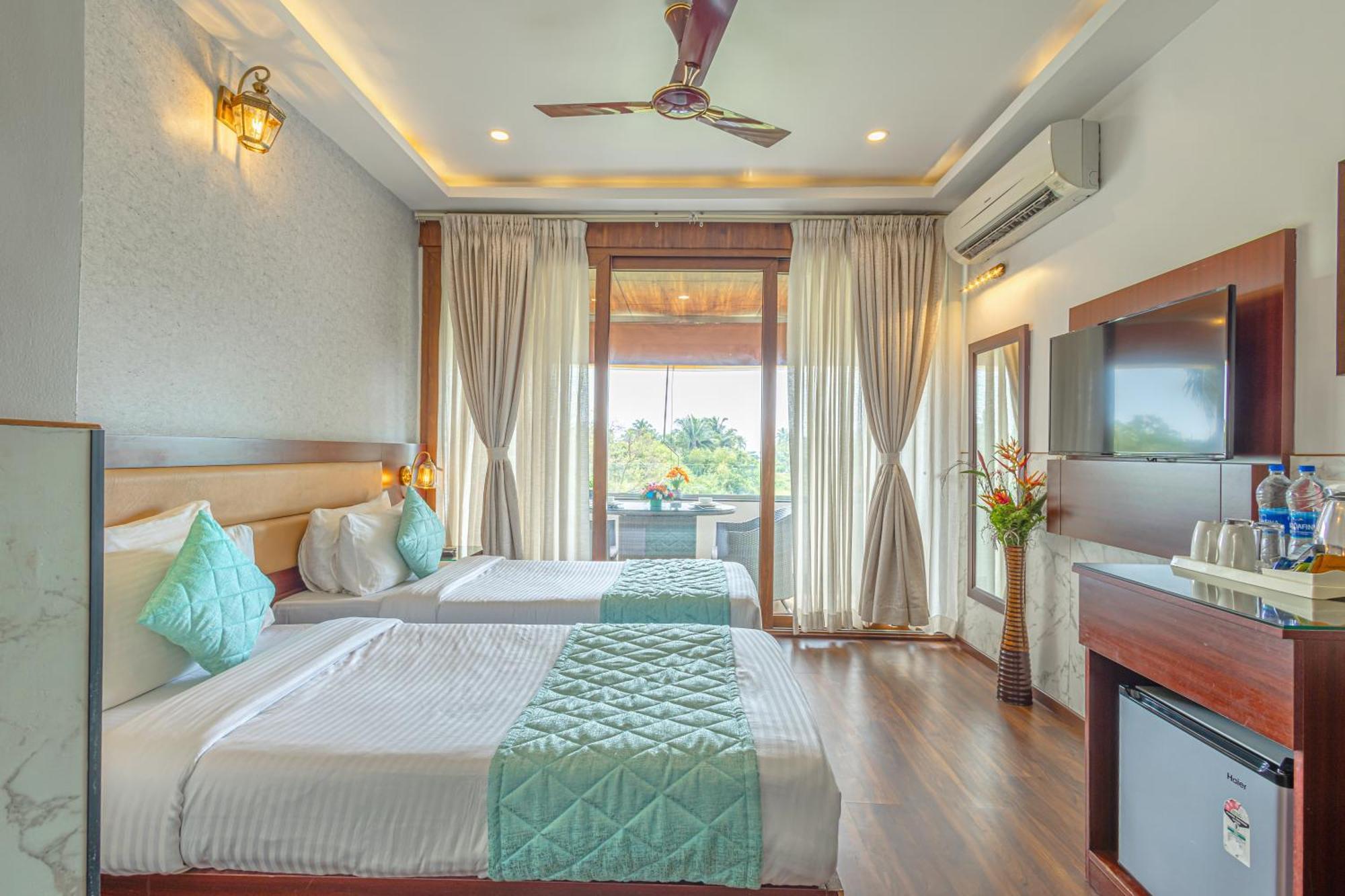 Salcete Beach Resort Colva Ngoại thất bức ảnh
