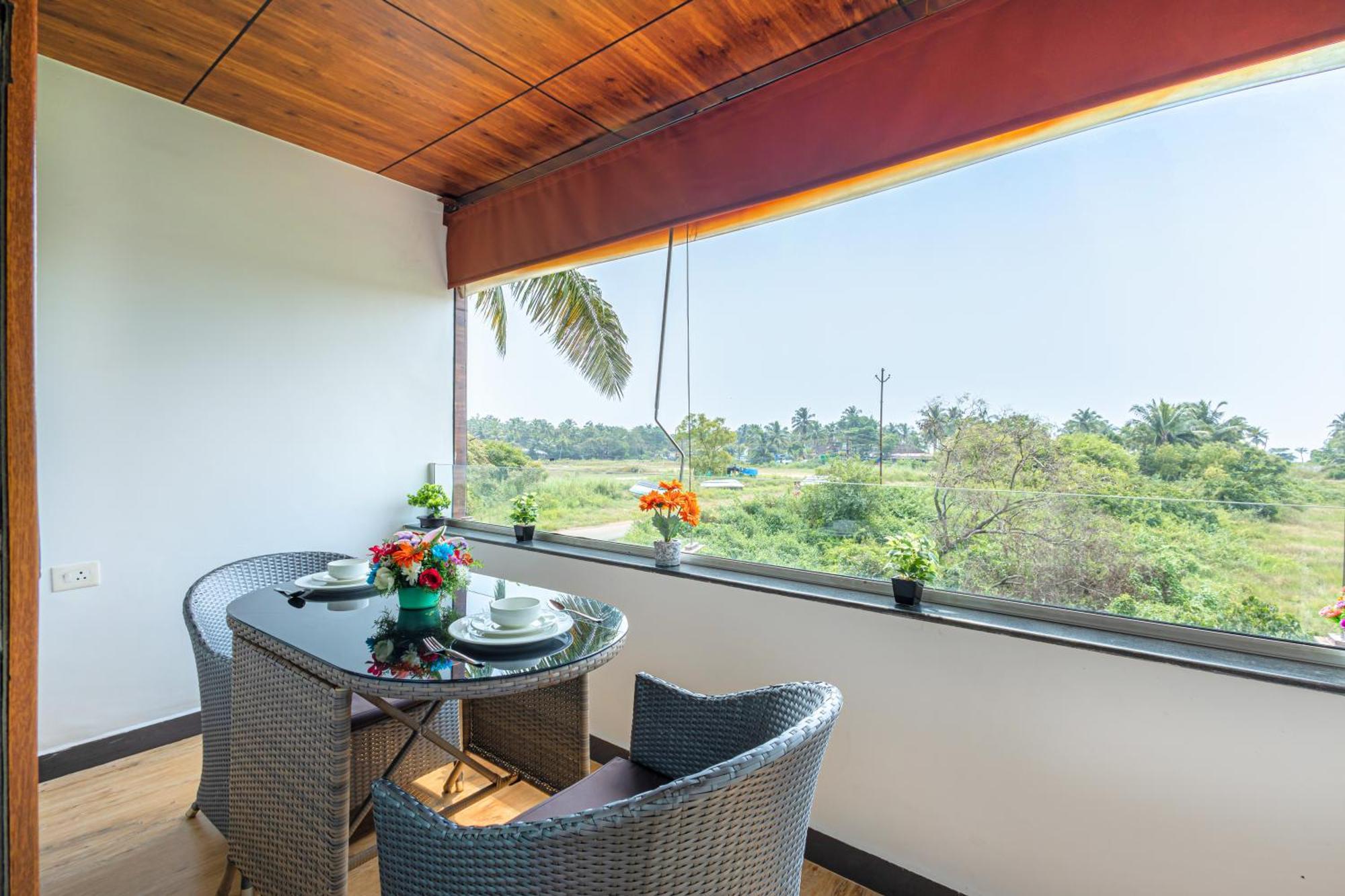 Salcete Beach Resort Colva Ngoại thất bức ảnh