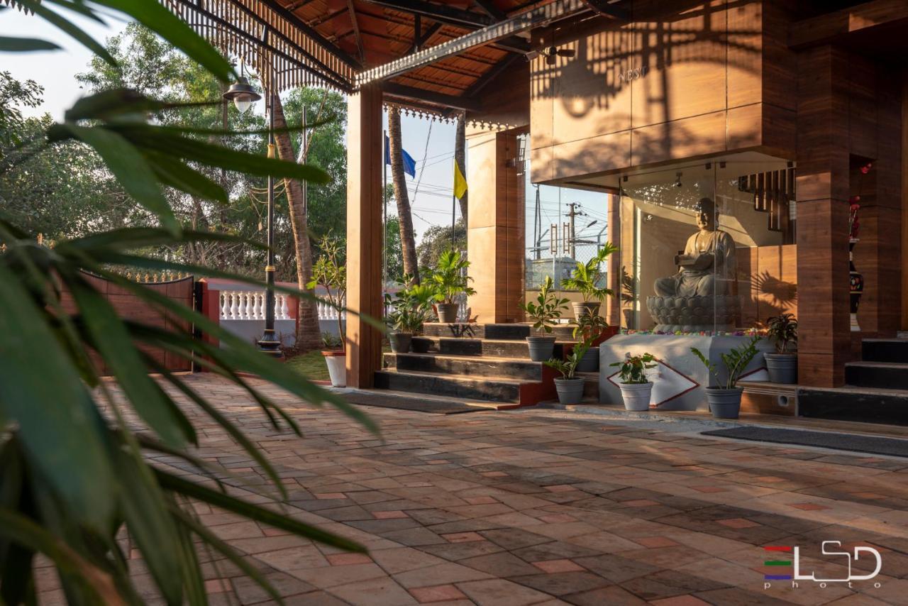 Salcete Beach Resort Colva Ngoại thất bức ảnh