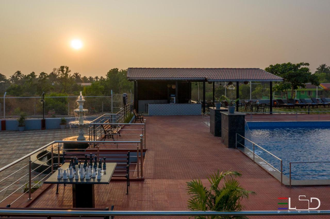 Salcete Beach Resort Colva Ngoại thất bức ảnh