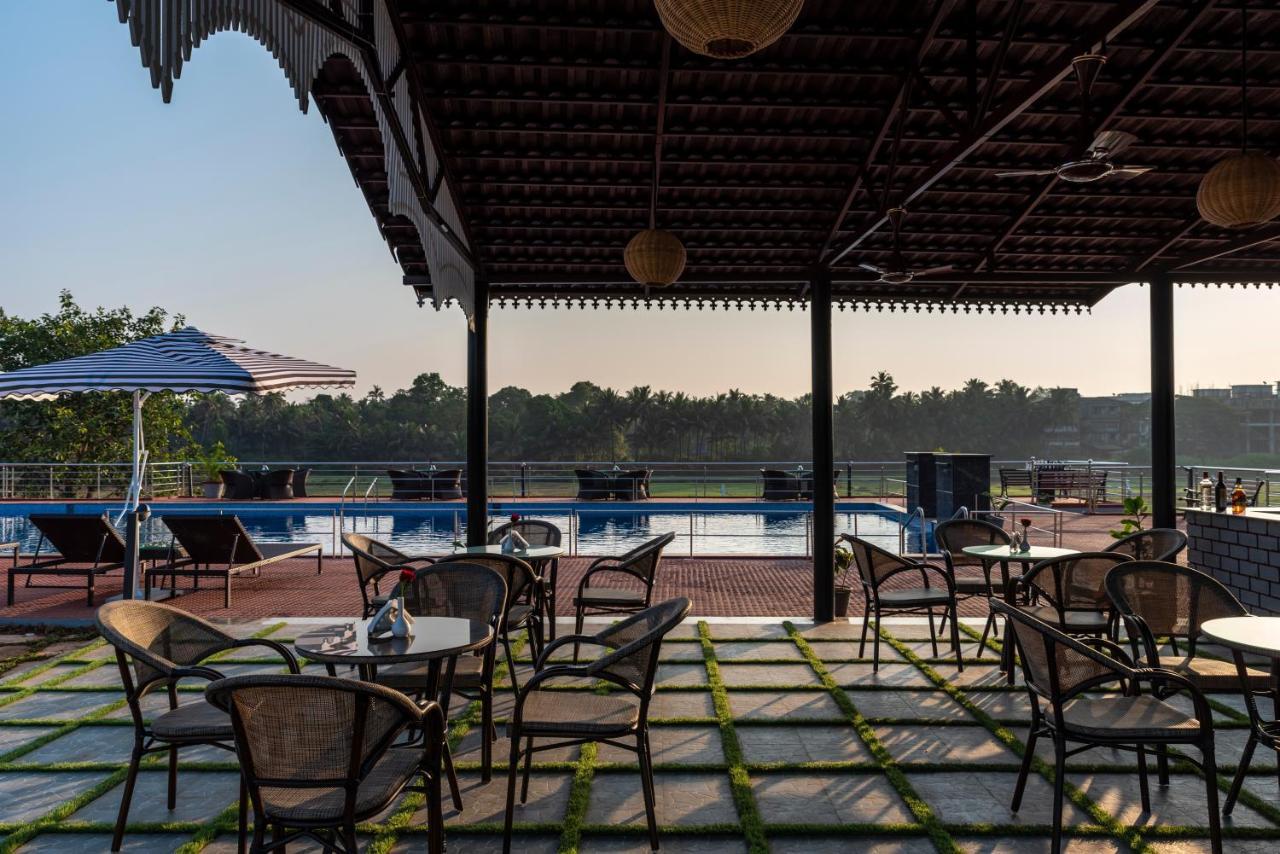 Salcete Beach Resort Colva Ngoại thất bức ảnh
