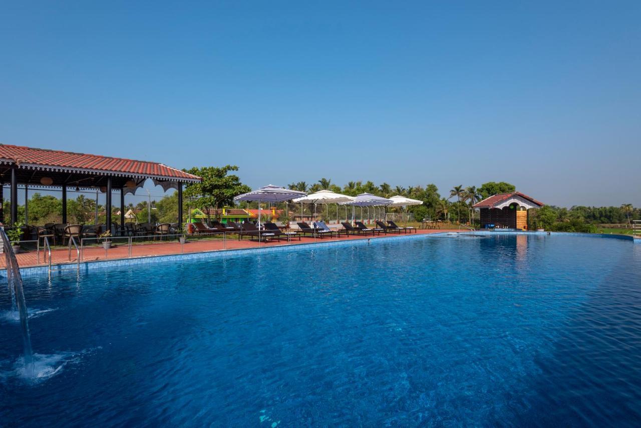 Salcete Beach Resort Colva Ngoại thất bức ảnh