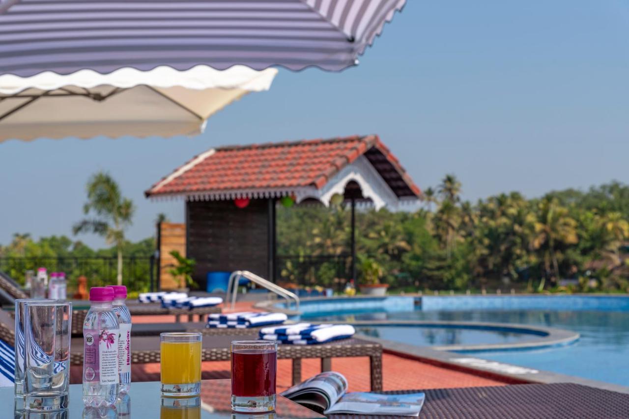 Salcete Beach Resort Colva Ngoại thất bức ảnh